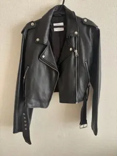 【Bershka】レザーライダースジャケット