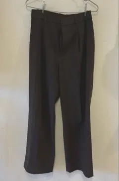 UNIQLO タックワイドパンツ ダークブラウン Mサイズ