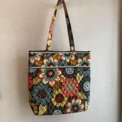 【美品】Vera Bradley トートバッグ　フラワーシャワーのサムネイル