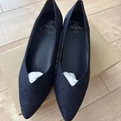 新品LE TALON COMFITTY パンプス ネイビー　24のサムネイル