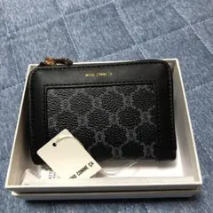 新品未使用MONO COMME CA (Women)/モノコムサ　　マルチ財布