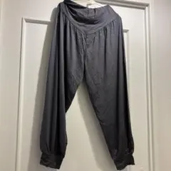 ヨガパンツ　S グレー