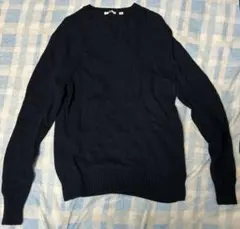 ユニクロ　セーター　ネイビー