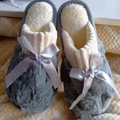 ✿値下げ✿リボン付きフワフワスリッパ グレー