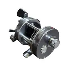 最終値下げAmbassadeur2500cベイトリールフットナンバ781201 - メルカリ