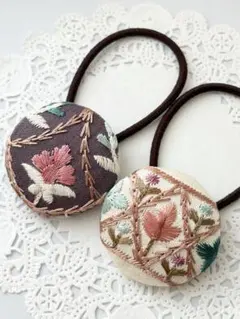 【No.261】インド刺繍 くるみボタン38㎜ ヘアゴム 2個セット