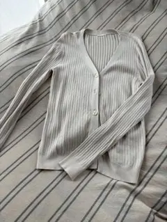 GU リブ編み Vネックカーディガン S ベージュ