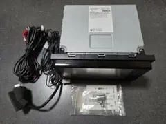 TOYOTA 純正 カーナビ 本体 NSZT-W68T 中古品のサムネイル