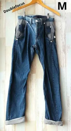 Item thumbnail for item 20fd27a2-8043-45e9-8b86-f0126ff656d9