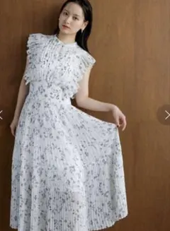 SNIDEL Sustainable フリルワンピース