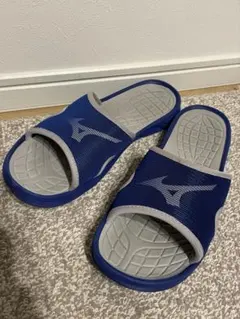 シャワーサンダル 28