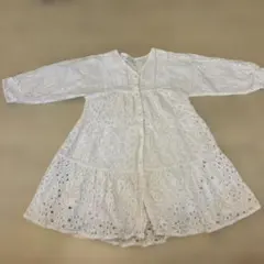 ZARA 刺繍入りホワイト長袖ワンピース 122㎝