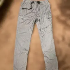 ユニクロ暖パンツ Sサイズ　グレー