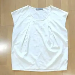 theory luxe アイボリー ノースリーブシャツ　シルク