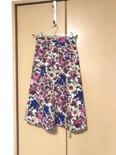 花柄フレアスカートのサムネイル