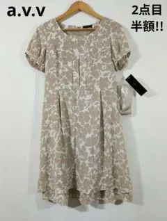 a.v.v　アーヴェヴェ　タグ付き新品　半袖ワンピース　花柄　ウエストリボン紐付