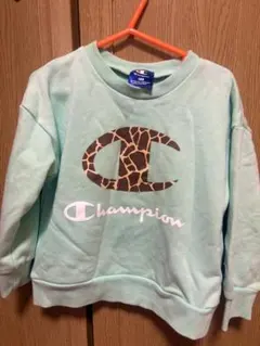 【新品未使用】100センチ　チャンピオン　トレーナー