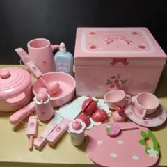 新品】ハート イチゴ お風呂 洗面器 石鹸ケース 手桶 ディスペンサー