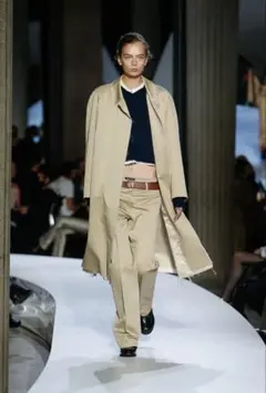 2026年最新】MIU MIU メンズ トレンチコートの人気アイテム - メルカリ
