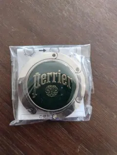 Perrier バッグハンガー