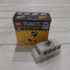 PEANUTSドリームトミカ75周年記念 バス ホワイトのサムネイル
