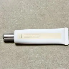 dプログラム スキンケアベース　CC ミディアムベージュ 1度手に使用のサムネイル