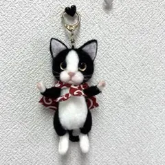 羊毛フェルト　ちび猫マン(=^x^=)のサムネイル
