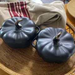 Staub ストウブ　パンプキン ブラックココット　2個のサムネイル