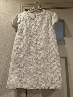 ZARAホワイト刺繍レースワンピース128センチ