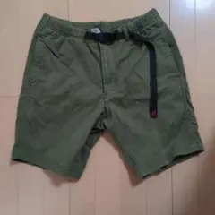 GRAMICCI オリーブ色 ショートパンツ
