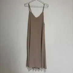 ベージュ キャミワンピース ドローストリング付き
