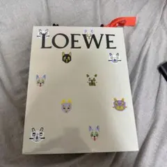LOEWE ショップ袋 動物イラスト付き 2025ホリデーコレクション限定袋