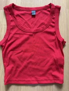 SHEIN レッド リブ タンクトップ クロップド丈のサムネイル