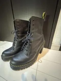 ドクターマーチン　ブーツ