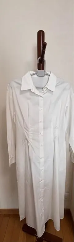 GU ホワイト ロングシャツ 長袖 バックプリーツ【M】 新品未使用