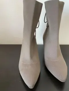 ZARA グレー ニット ハイヒール レースアップブーツ