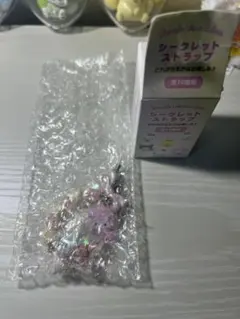 サンリオ シークレット ストラップ 星屑ベイビーボトル マイスウィートピアノ