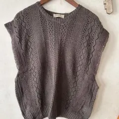 サマンサモスモス 透かしレース付きベスト