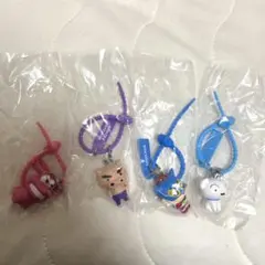 クレヨンしんちゃん　カラフルマルチチャーム　4個セット