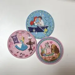 ディズニー刺繍缶バッジ　不思議の国のアリス、アリエル、わんわん物語