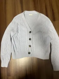 GU 水色 ボタン付きカーディガン