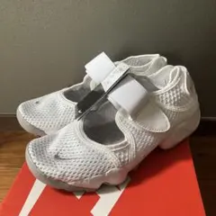 完売品　NIKE エアリフト