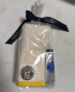 ロクシタン　ハンドクリーム　ハンドタオル　セット