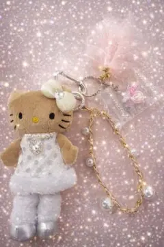 【韓国限定】ハローキティ ドレス風キーホルダー