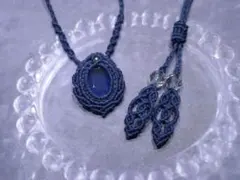 Item thumbnail for item fe1f8954-707c-4d50-9b40-f997a47c66f6