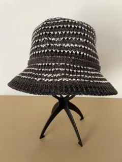 バケットハットのサムネイル