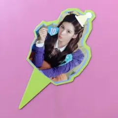 TWICE THE STORY GOES ON EPISODE トッパー サナ