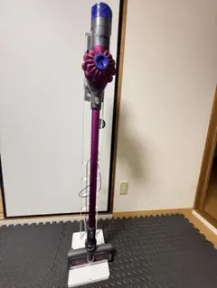 dyson v6 cord-free pro スティッククリーナー本体 Amazon.com - Dyson V6 Cord-Free Stick Vacuum Cleaner, White