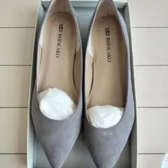 スエード フラットシューズ