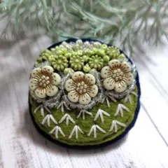 202 花サボテンブローチ202　ハンドメイド